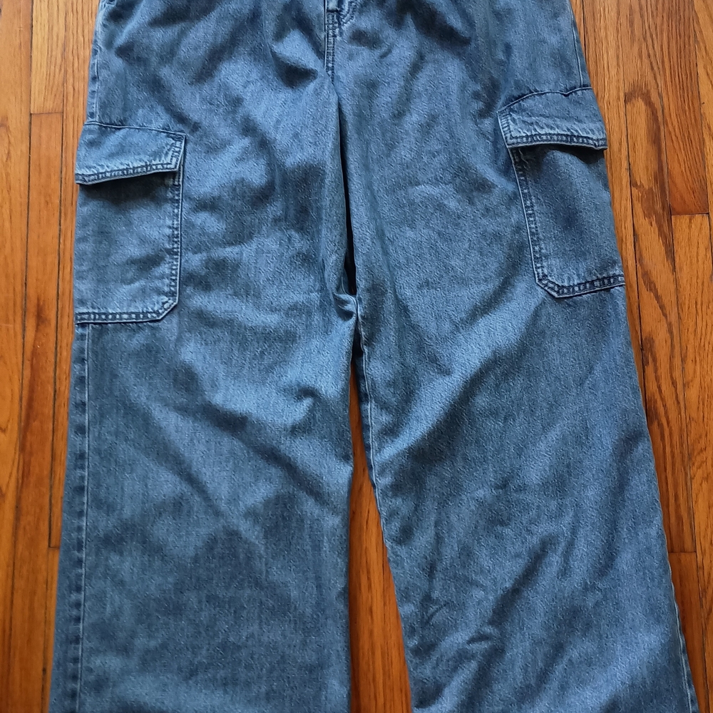 Universal Thread Blue Wide Leg Cargo Jeans